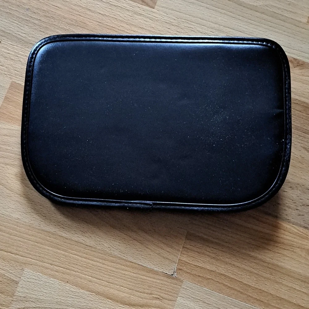 Cup holder - Picture 5 of 9
